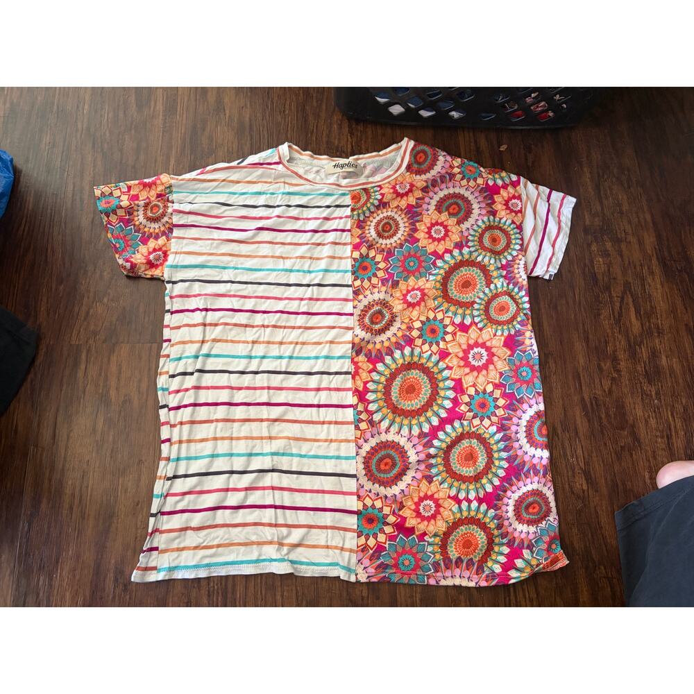 Womens medium colorblock tshirt